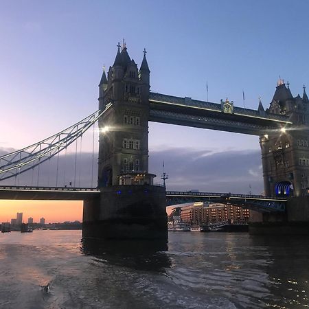 Riverside Cutty Sark 2Bd Retreat لندن المظهر الخارجي الصورة